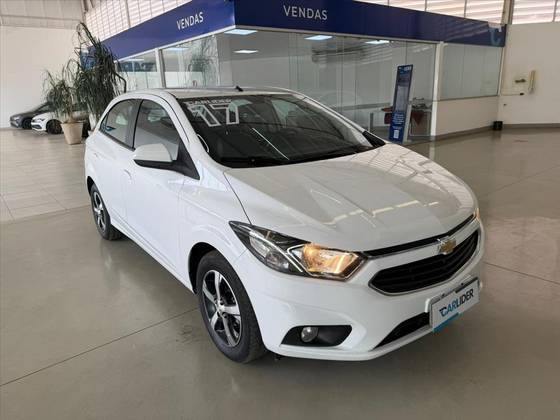 CHEVROLET ONIX 1.4 MPFI LTZ 8V FLEX 4P AUTOMÁTICO CHEVROLET ONIX 1.4 MPFI LTZ 8V FLEX 4P AUTOMÁTICO